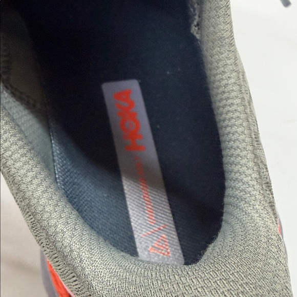 Hoka Gray and Orange Challenger ATR 7 Athletic Shoes 7.5 - Picture 3 of 12
